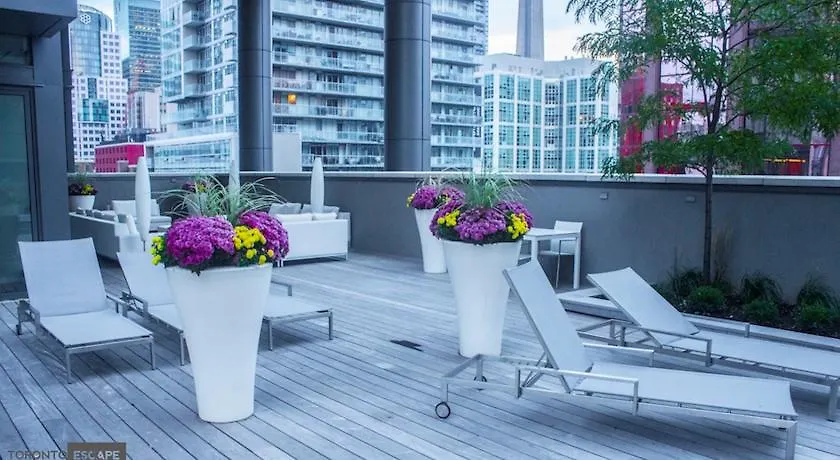 Toronto Escape - Entertainment District- 8 Charlotte Street Apartment