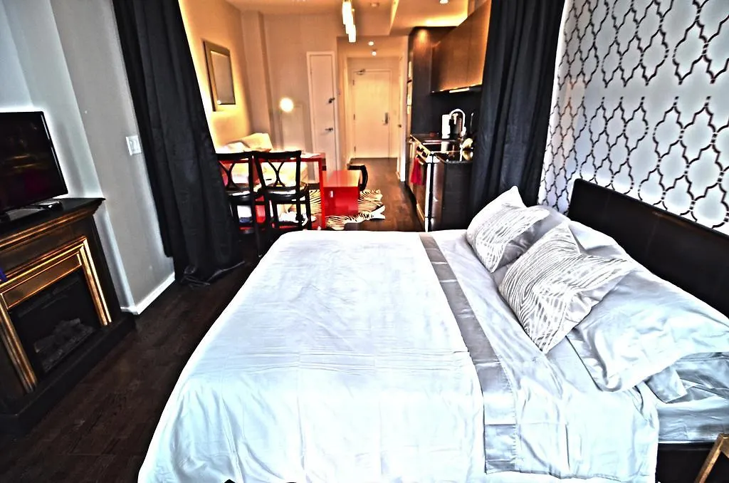 Toronto Escape - Entertainment District- 8 Charlotte Street Apartment 0*,